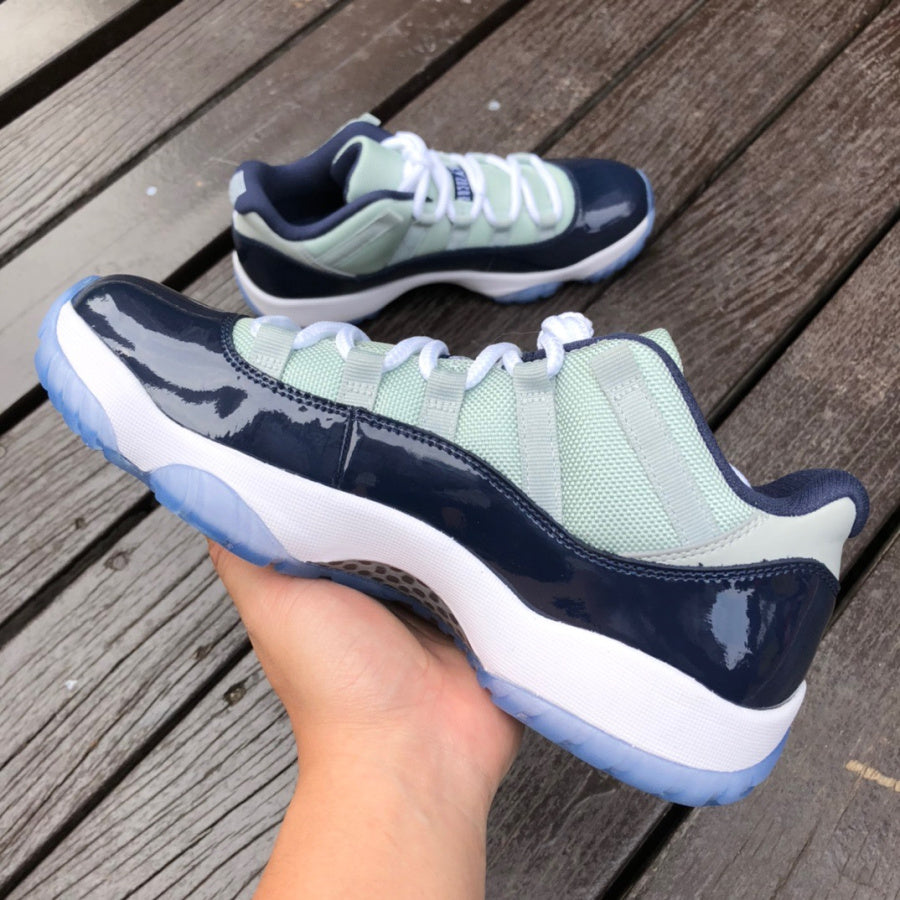 Air Jordan 11
