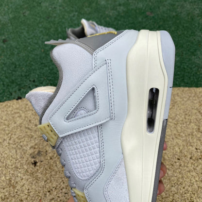 Air Jordan 4