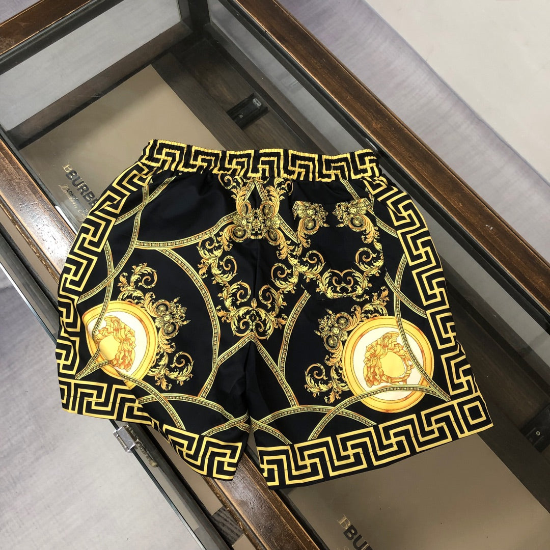 Cortos Versace