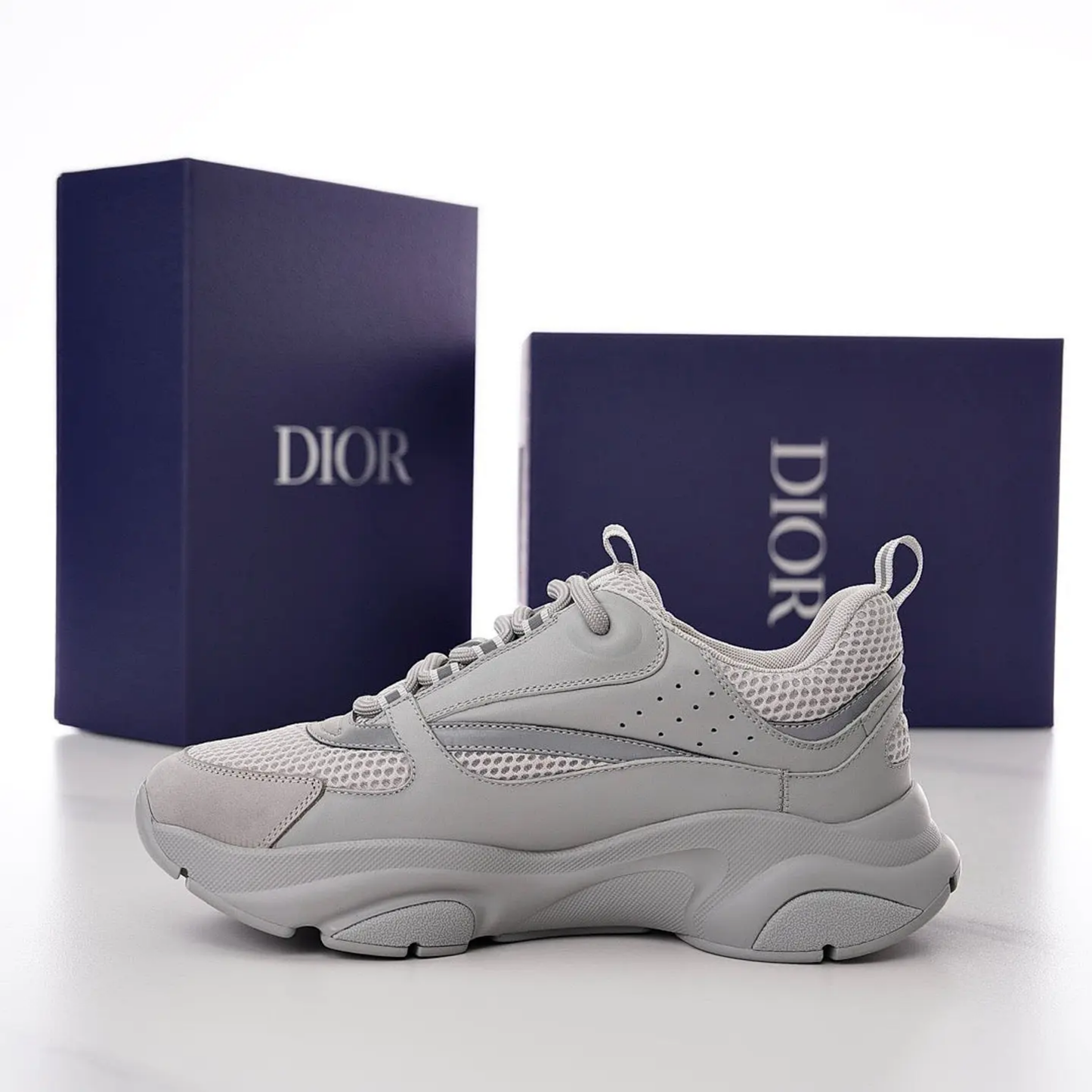 Dior B22