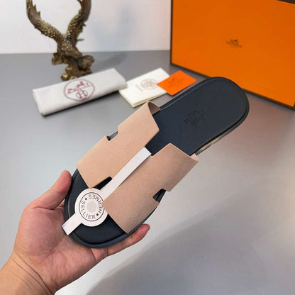 Chinelo Hermes