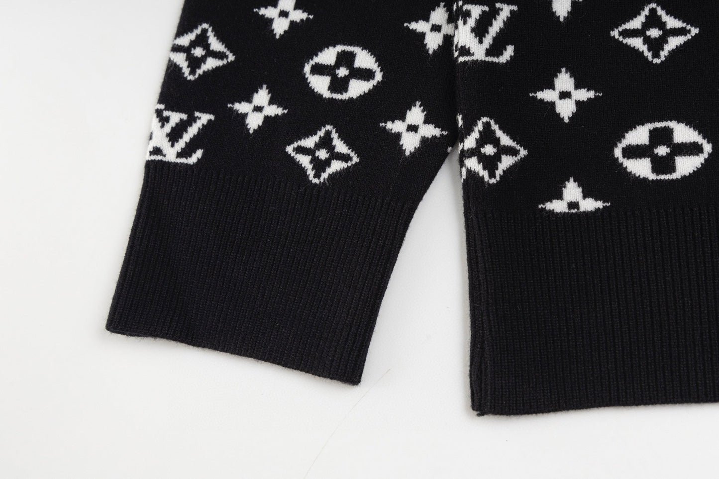 Louis Vuitton Sweater