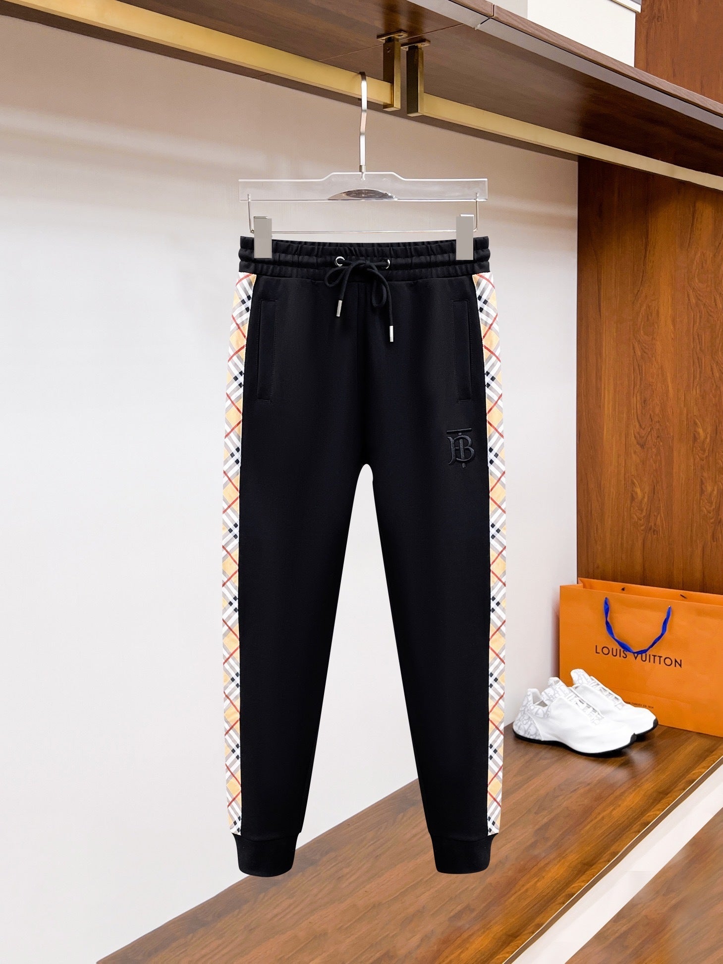 Conjunto Burberry 1.1