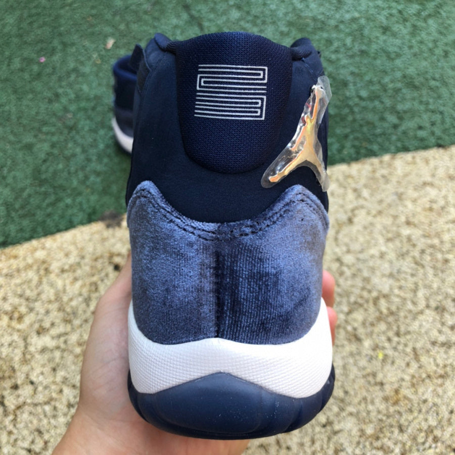 Air Jordan 11