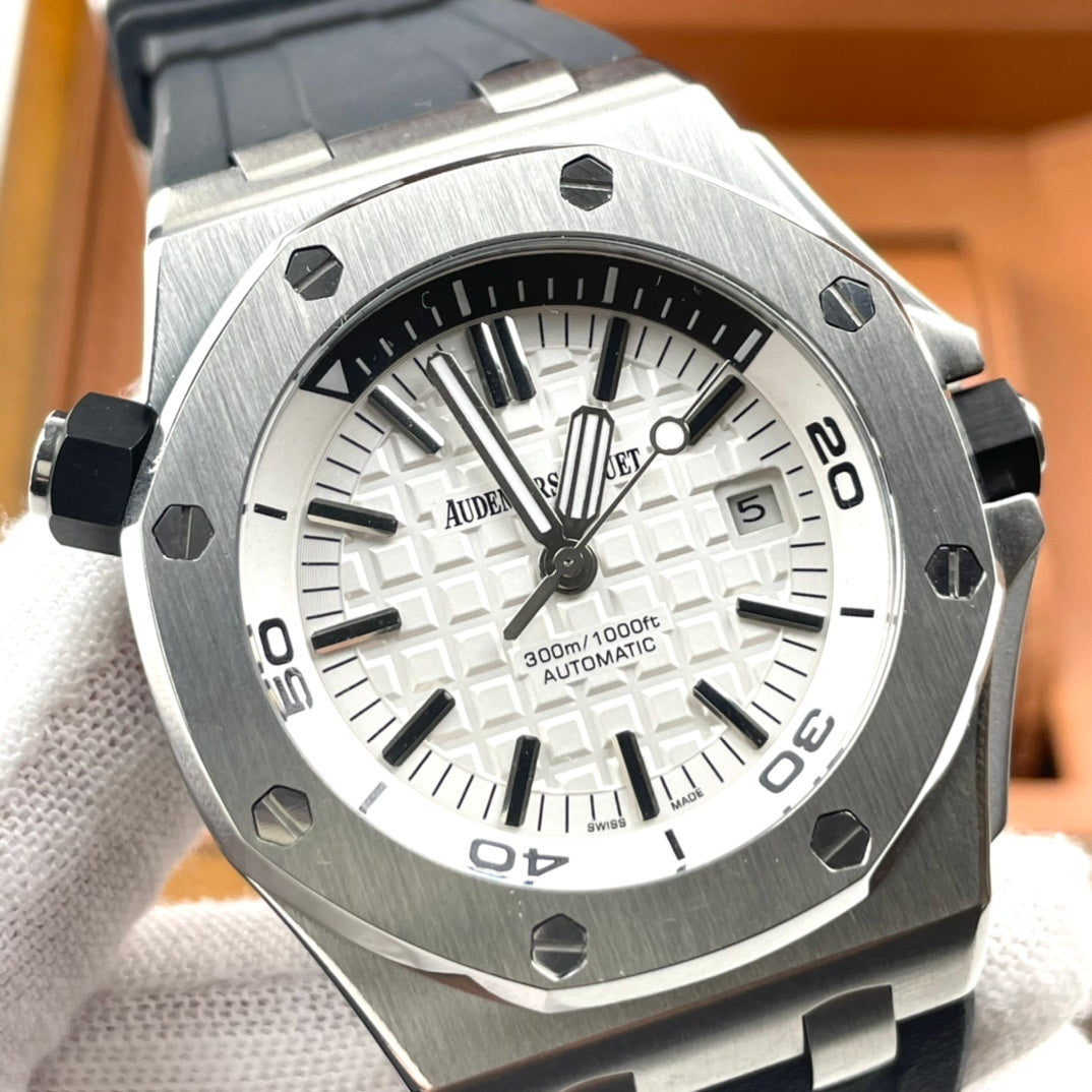 Royal Oak Medium