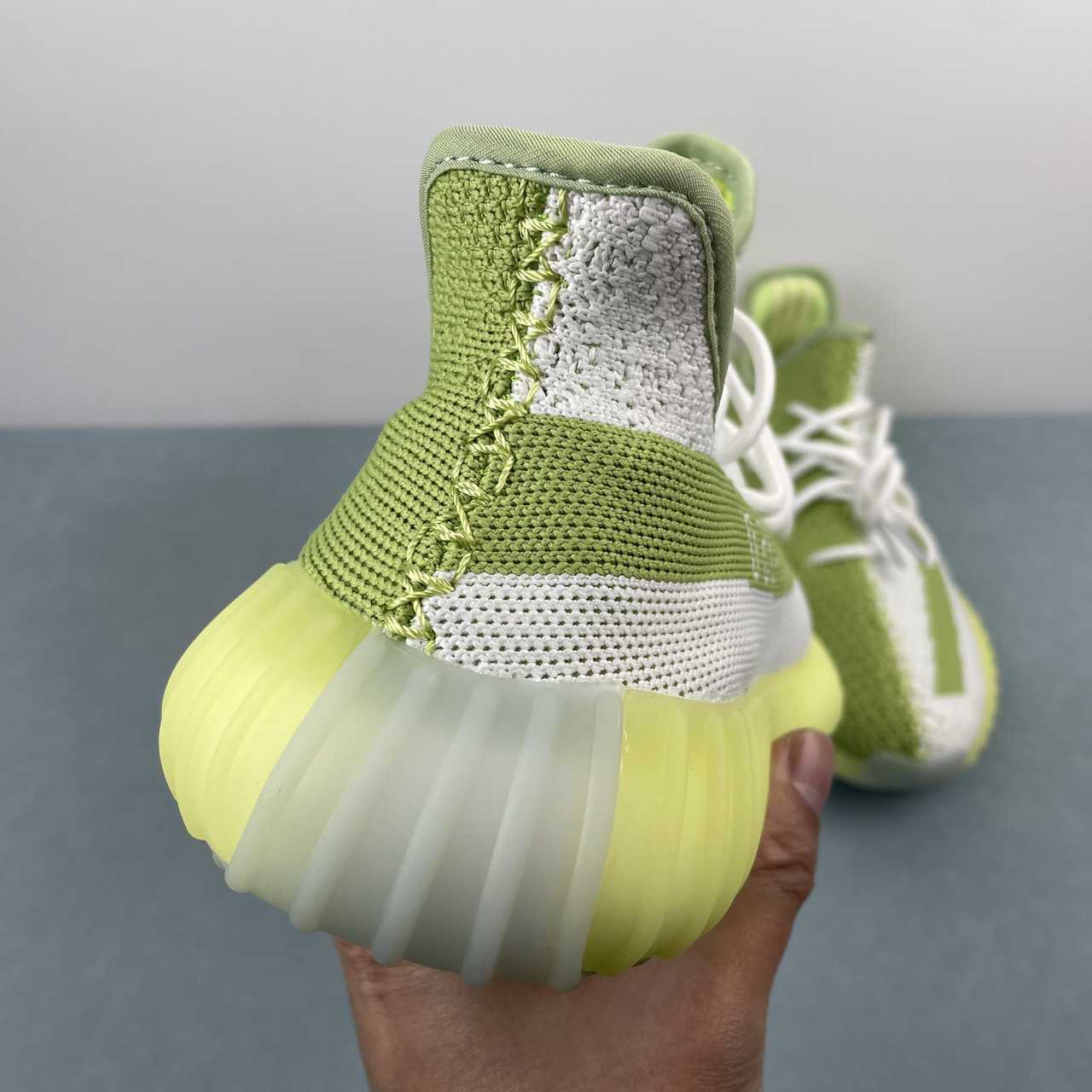 Adidas Yeezy Boost 350 V2