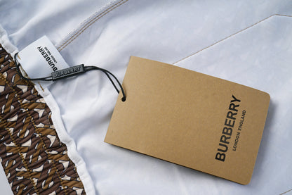 Short Burberry
