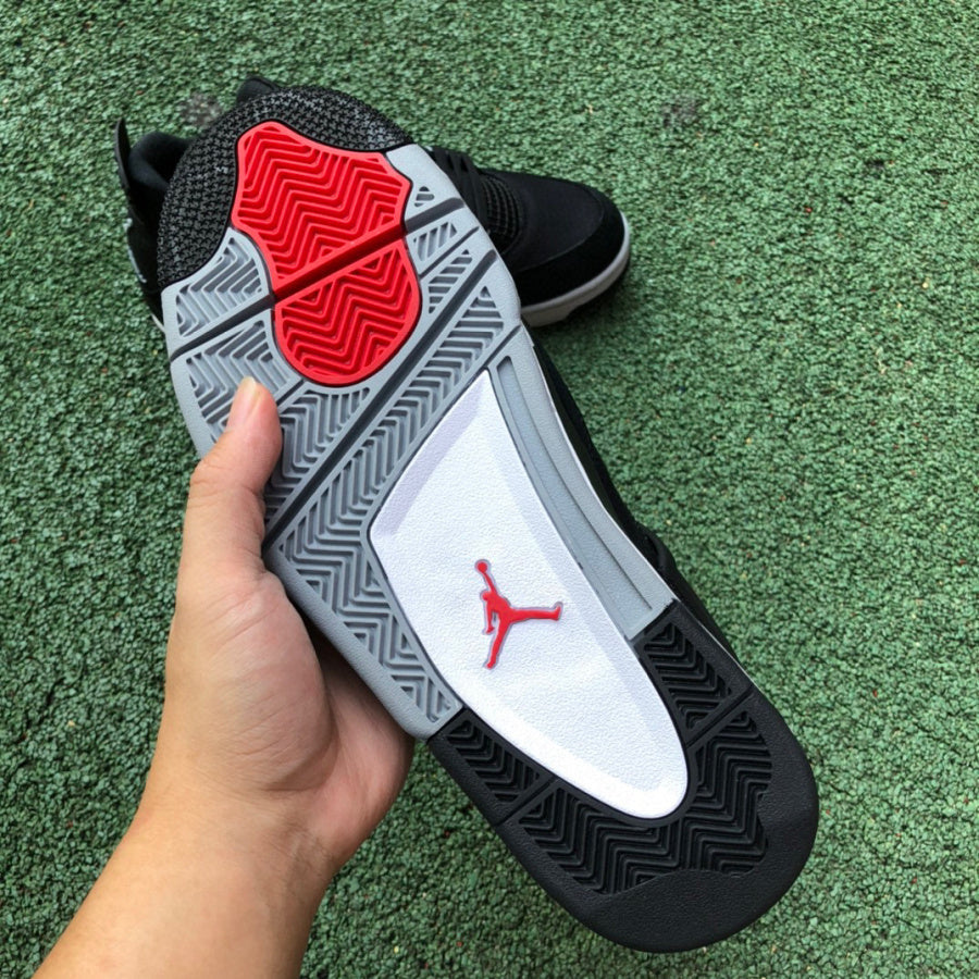 Air Jordan 4