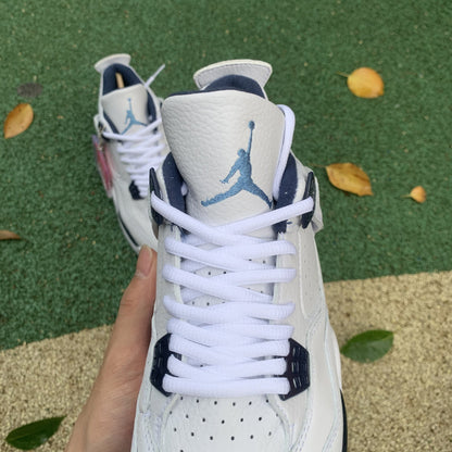 Air Jordan 4
