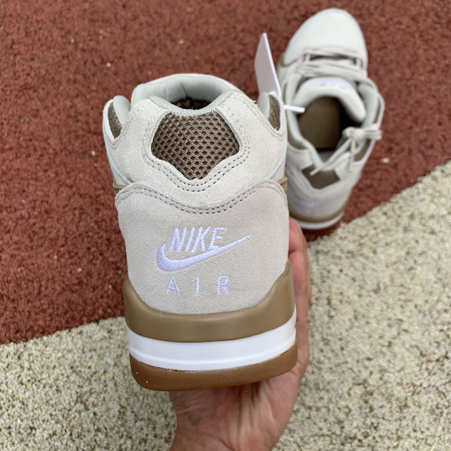 Air Jordan 4
