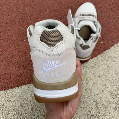 Air Jordan 4