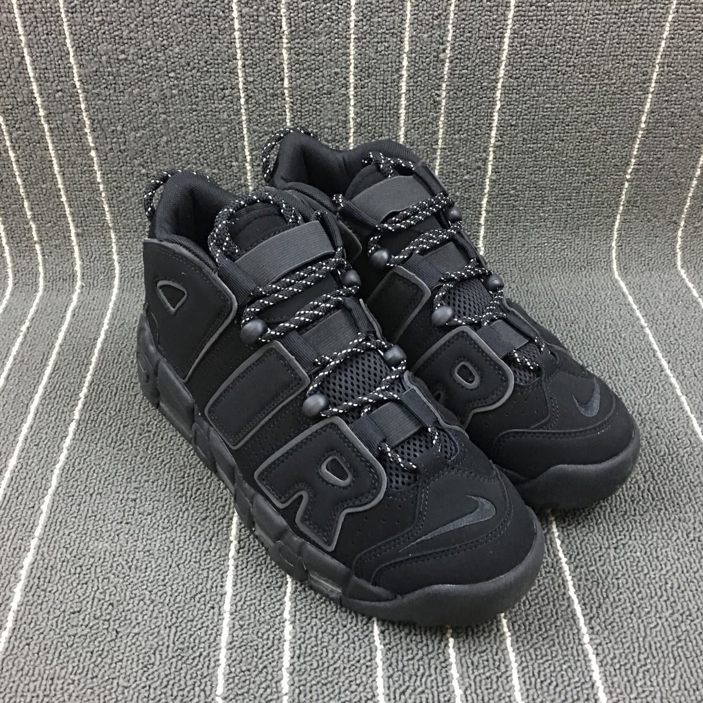 Nike Air More Uptempo
