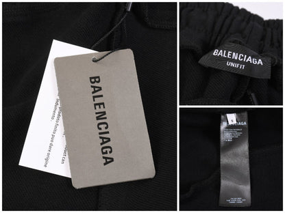 Balenciaga corto