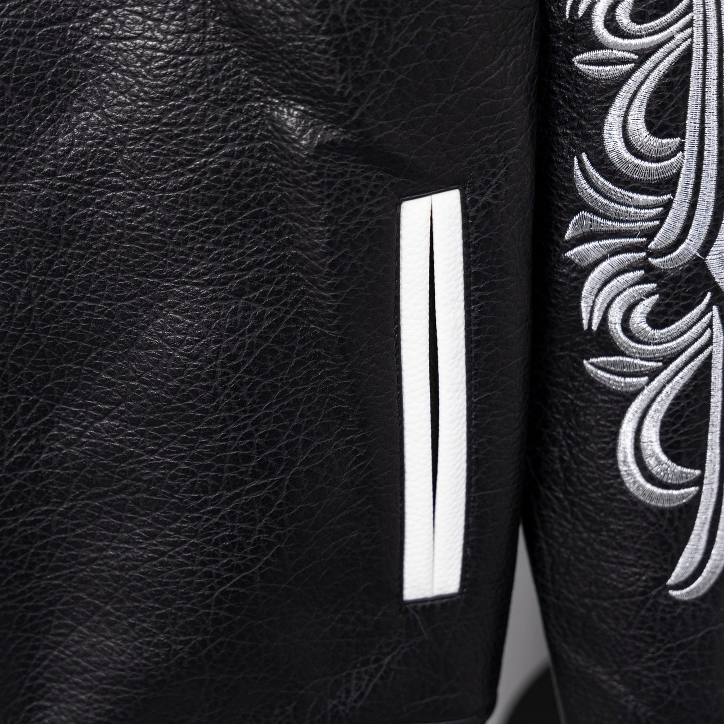 Chaqueta Chrome Hearts