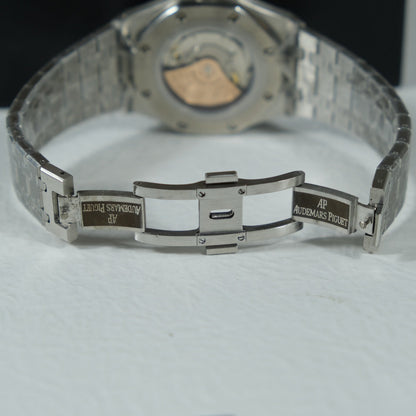 Royal Oak Medium