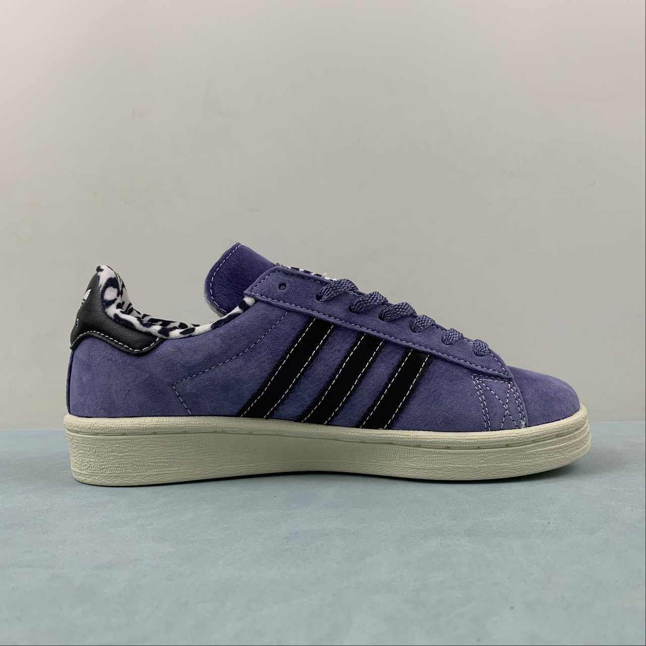 Adidas Campus 00s