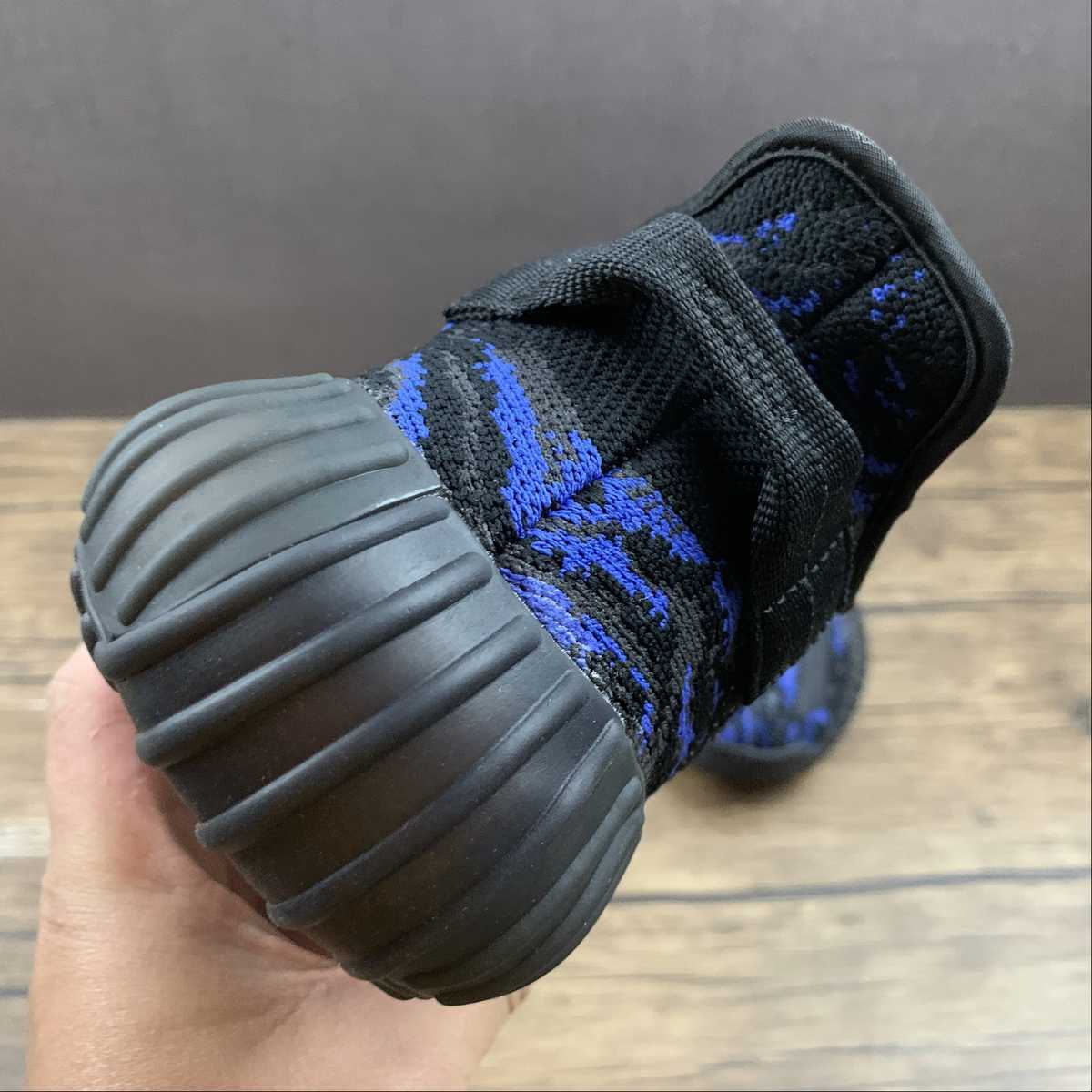 Adidas Yeezy Boost 350 V2