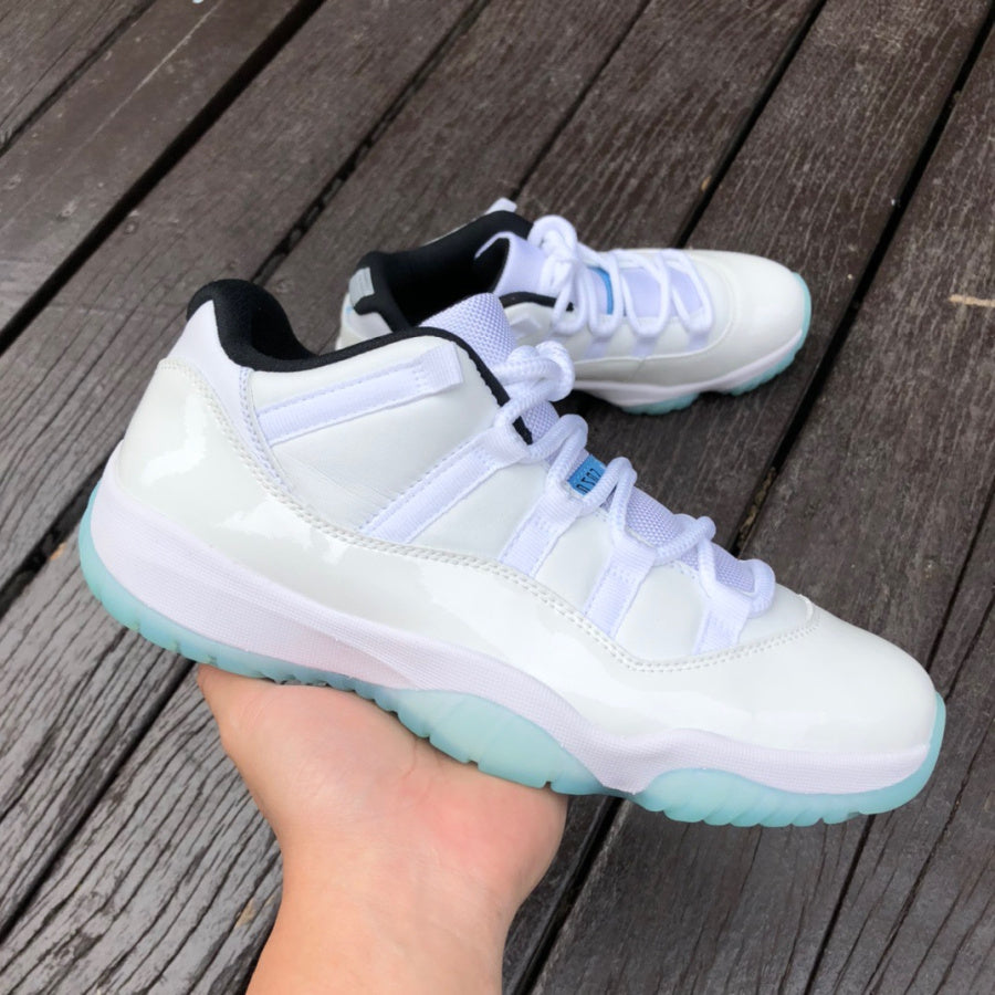 Air Jordan 11
