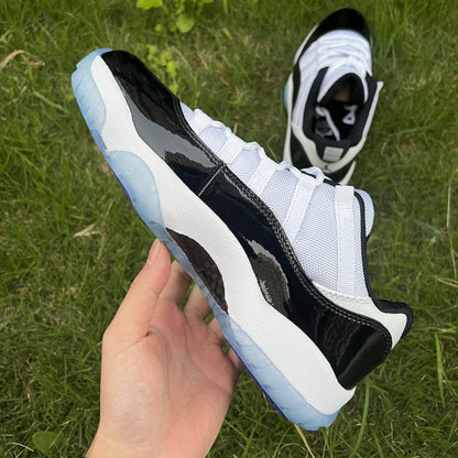 Air Jordan 11