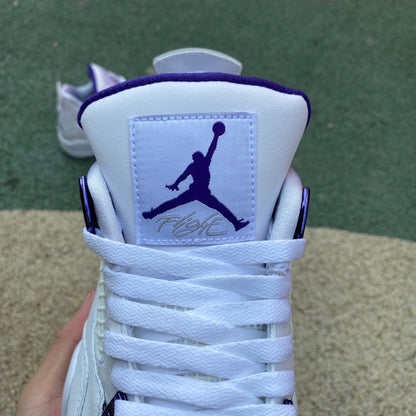 Air Jordan 4