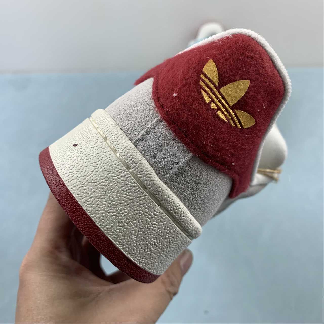 Adidas Campus 00s