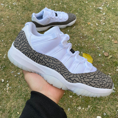 Air Jordan 11