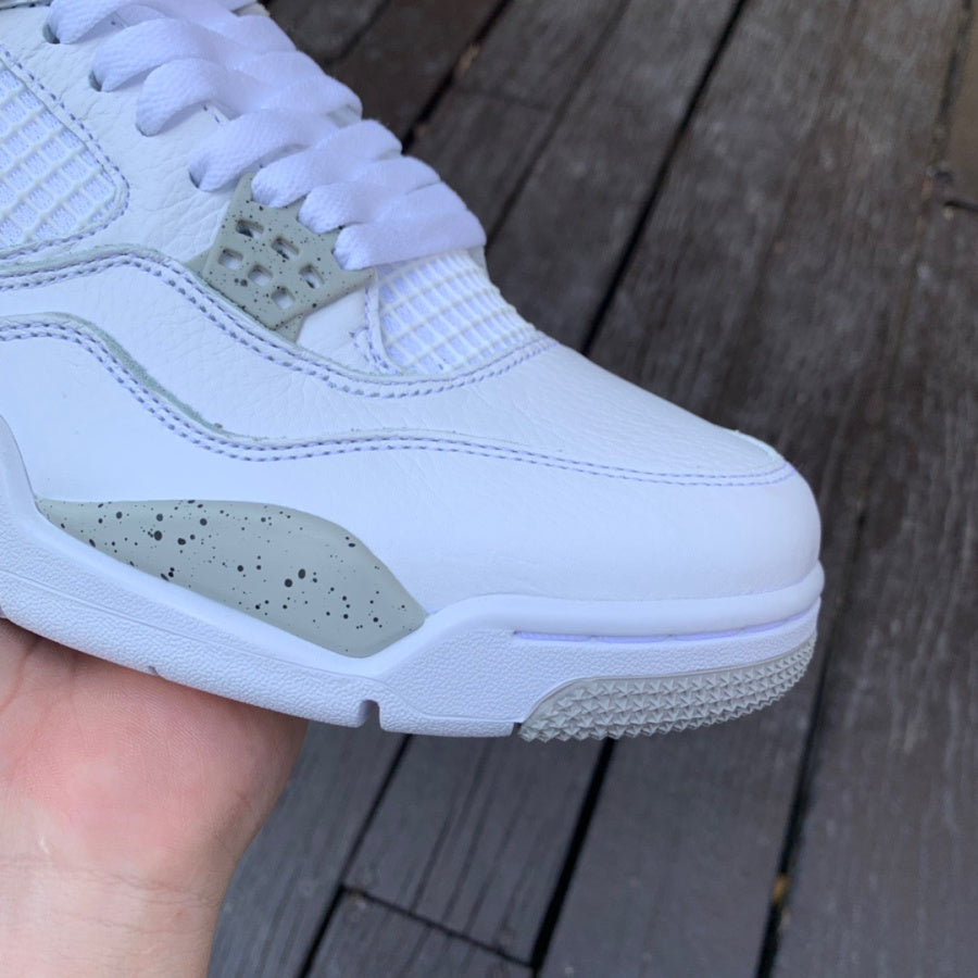 Air Jordan 4