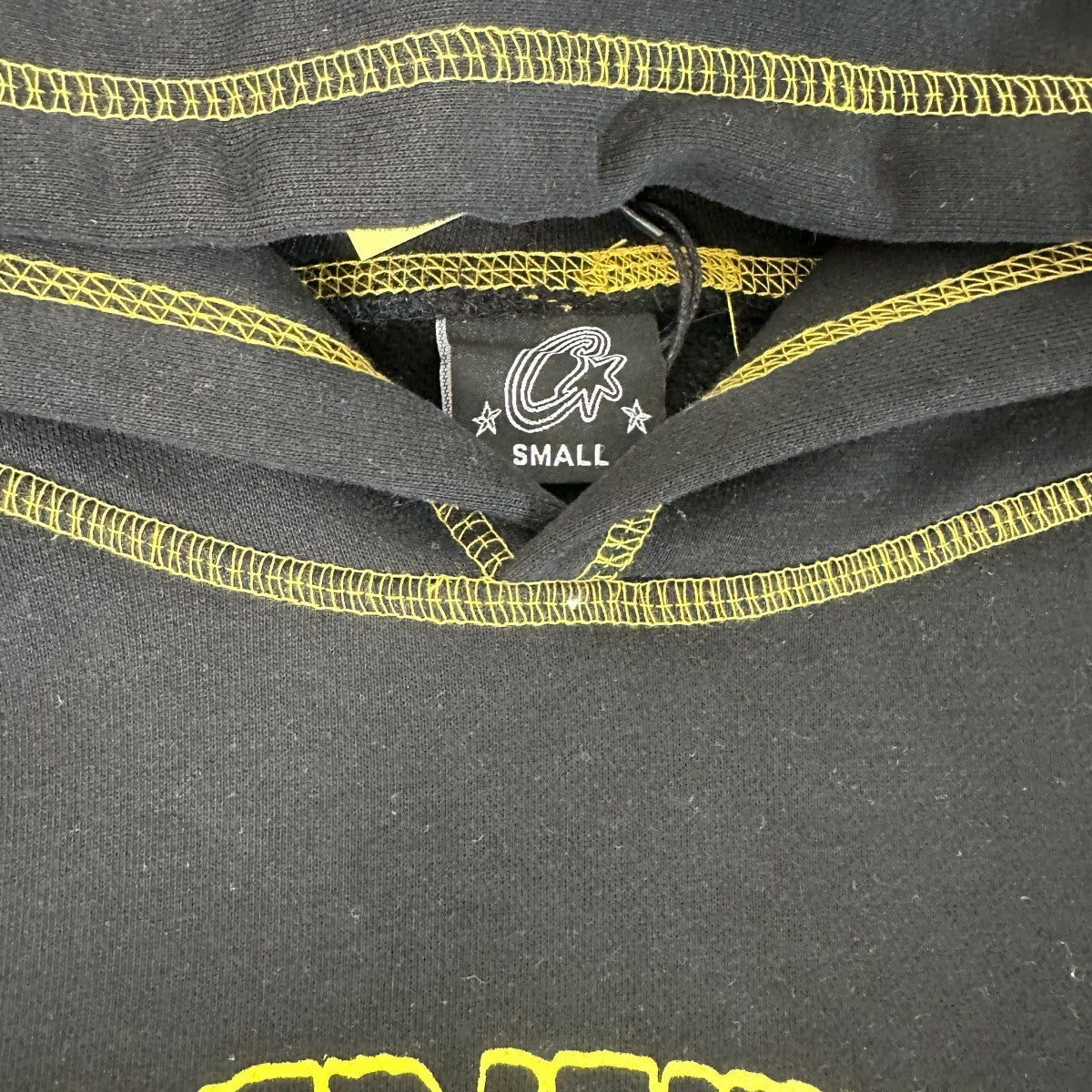 Corteiz Alcatraz Contrast Hoodie Black Yellow