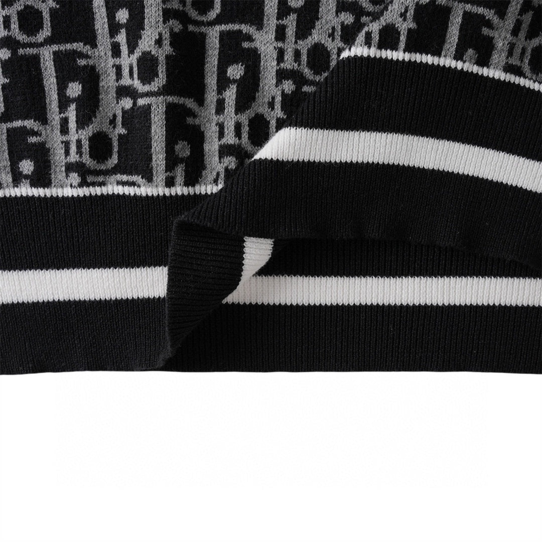 Dior T-shirt