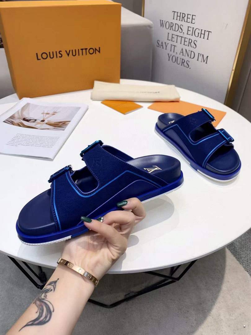 Chinelo Louis Vuitton
