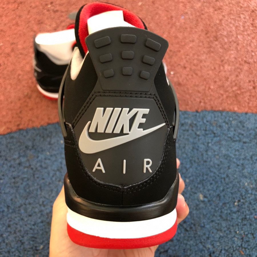 Air Jordan 4