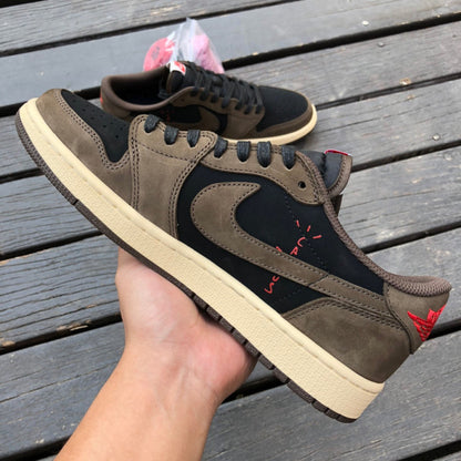 Jordan 1 Low