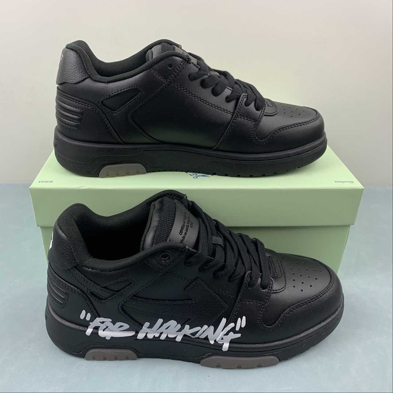 OFF-WHITE Out Of Office "000" Low