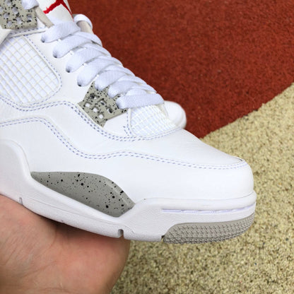 Air Jordan 4
