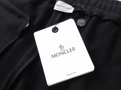Moncler Pantalón corto