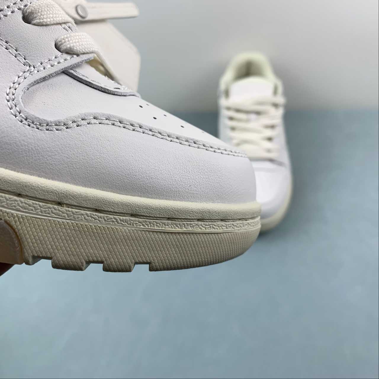 OFF-WHITE Out Of Office "000" Low