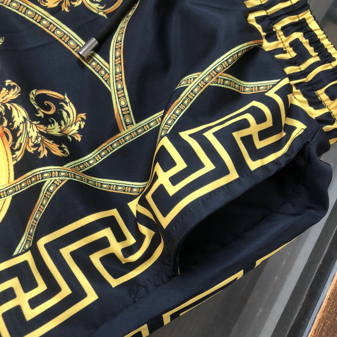 Cortos Versace