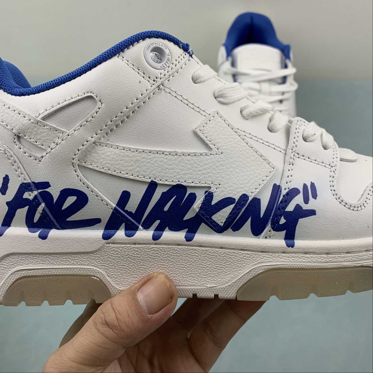 OFF-WHITE Out Of Office "000" Low