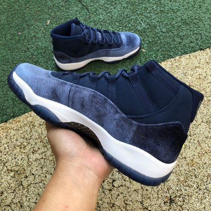Air Jordan 11