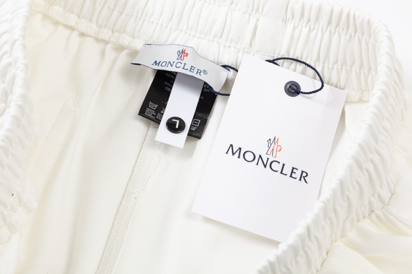 Short Moncler