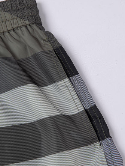 Short Burberry