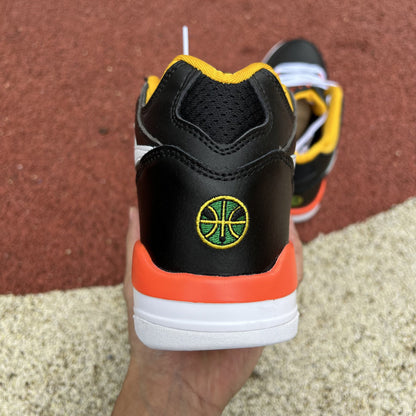 Air Jordan 4