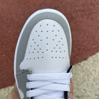Jordan 1 Low