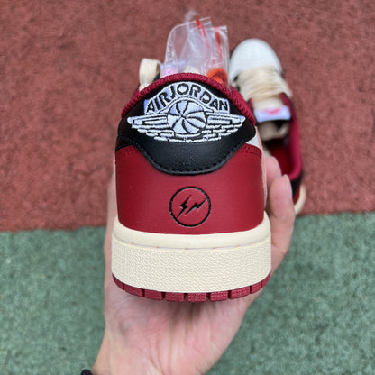 Jordan 1 Low