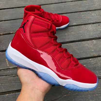 Air Jordan 11