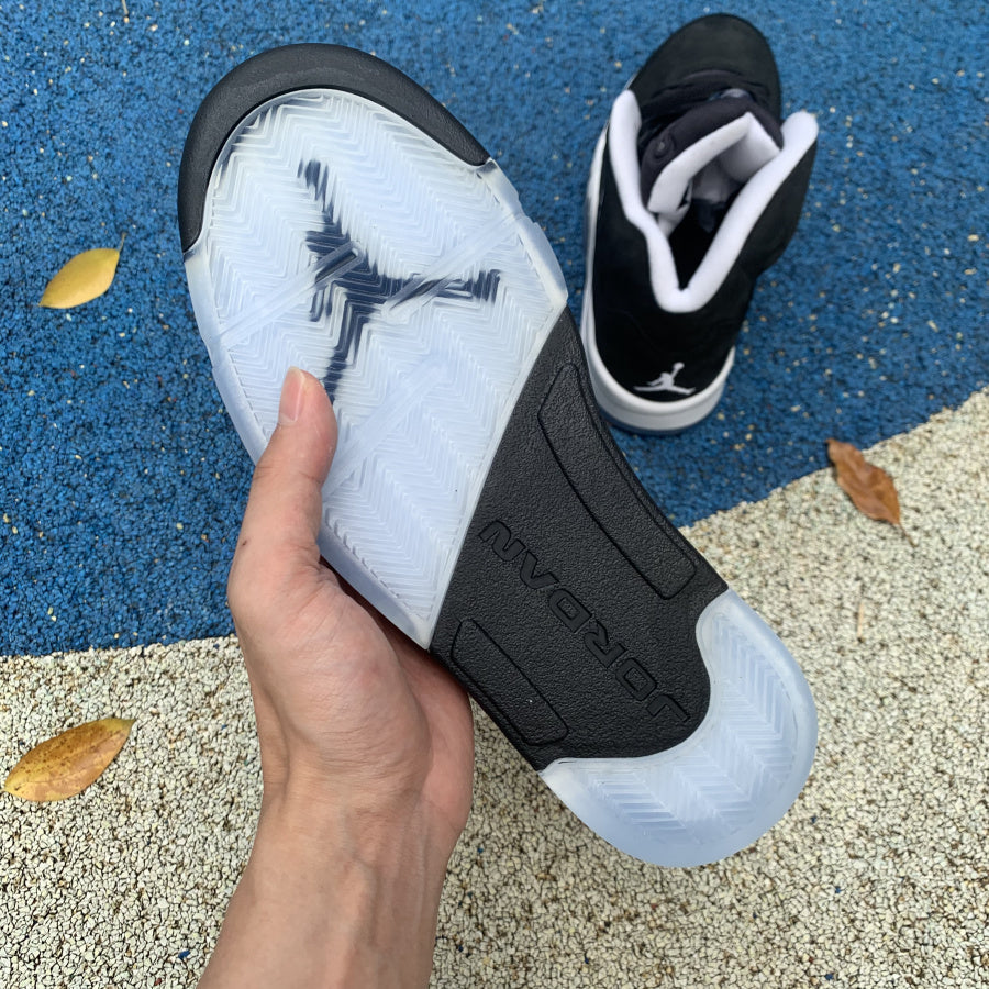 Air Jordan 5