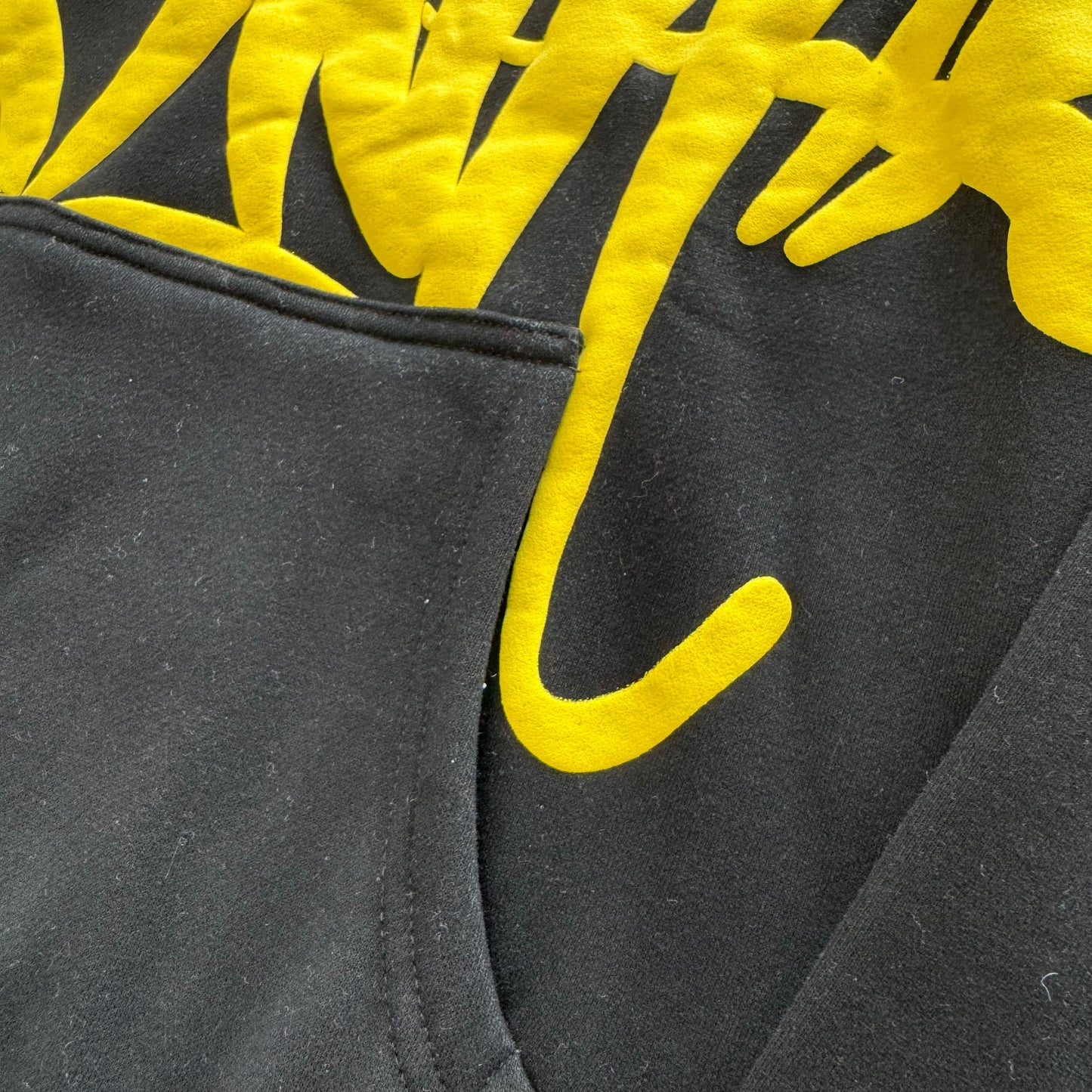 Camisola com Capuz Syna World