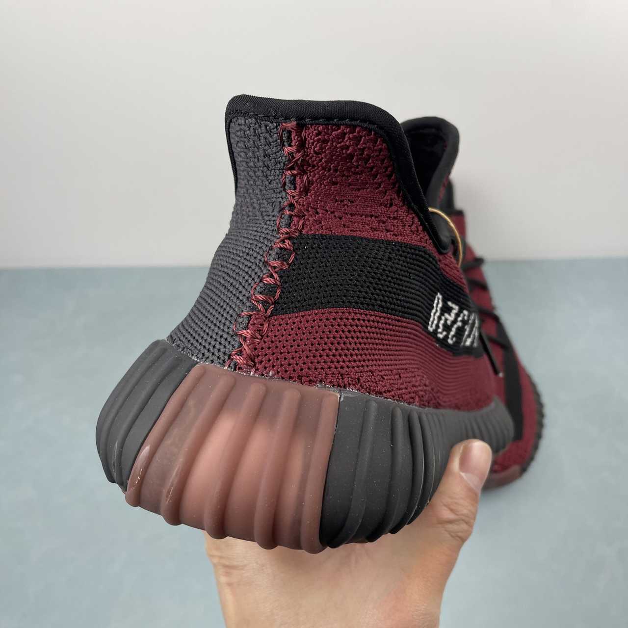 Adidas Yeezy Boost 350 V2