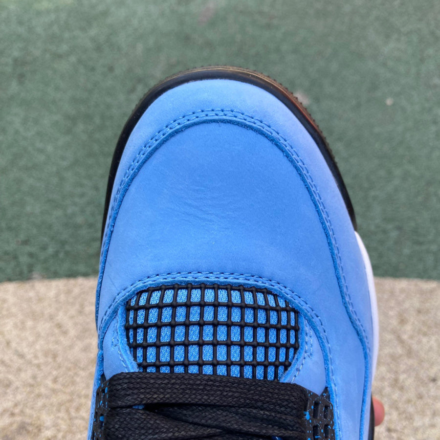 Air Jordan 4