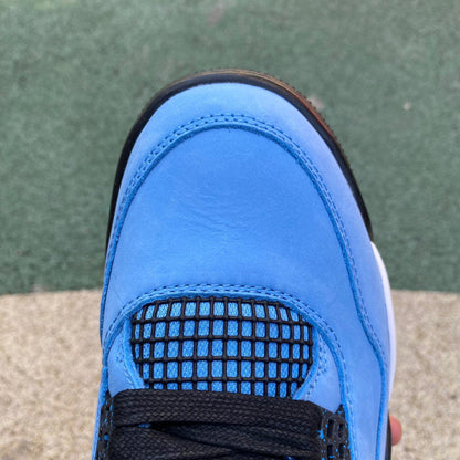 Air Jordan 4